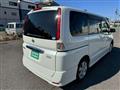 2009 Nissan Serena