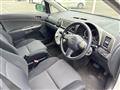 2005 Toyota Wish