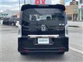 2013 Honda Step WGN