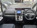 2011 Toyota Voxy
