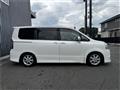 2007 Toyota Voxy