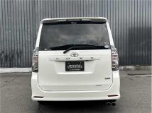 2007 Toyota Voxy