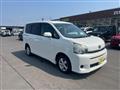 2010 Toyota Voxy
