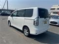 2010 Toyota Voxy