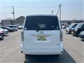 2010 Toyota Voxy