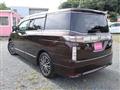 2015 Nissan Elgrand
