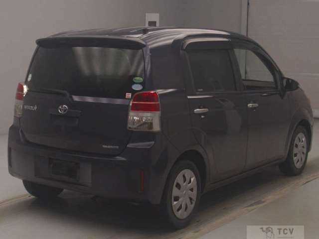 2013 Toyota SPADE