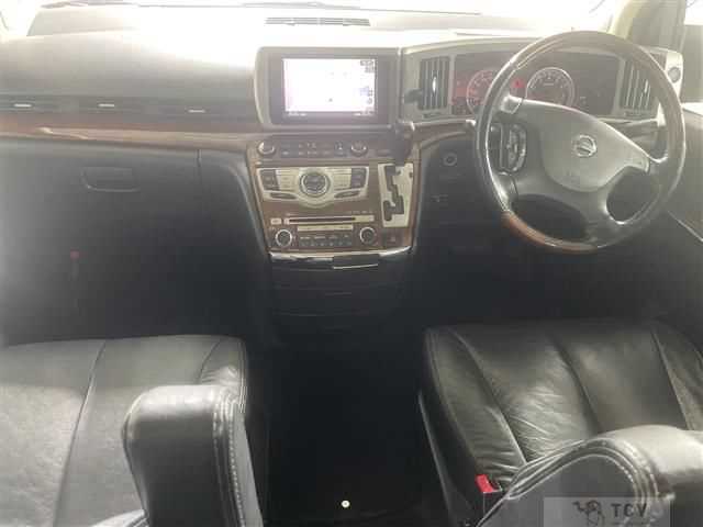 2010 Nissan Elgrand