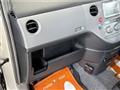 2005 Toyota Sienta