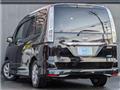 2012 Nissan Serena