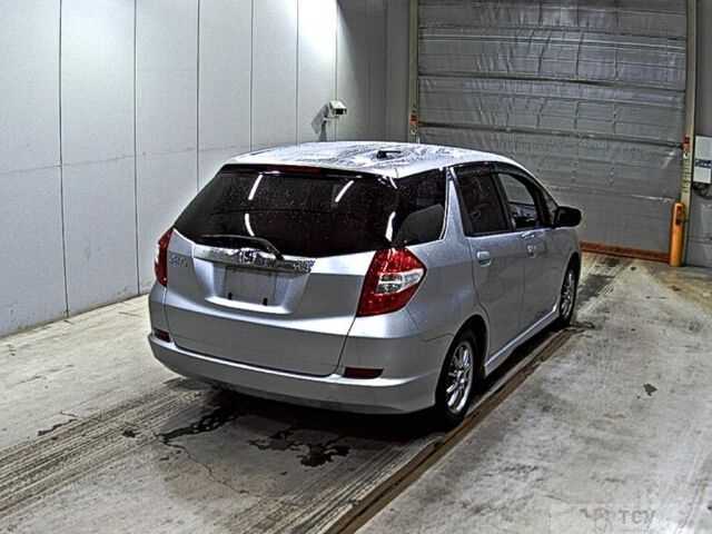 2011 Honda Fit shuttle