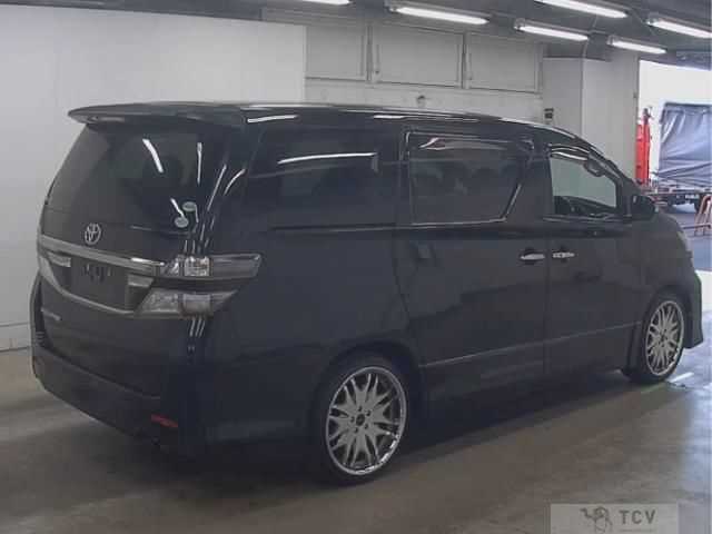 2012 Toyota Vellfire