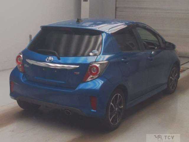 2015 Toyota Vitz