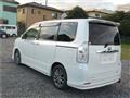 2013 Toyota Voxy