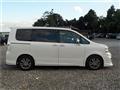 2013 Toyota Voxy