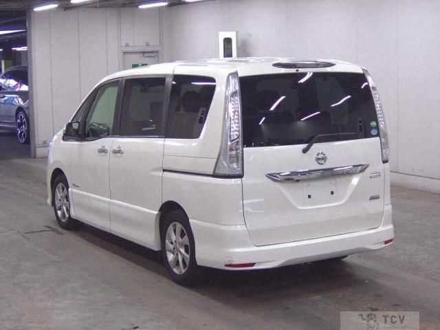 2013 Nissan Serena