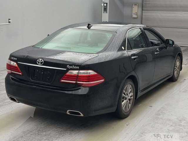 2012 Toyota Crown
