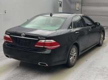 2012 Toyota Crown