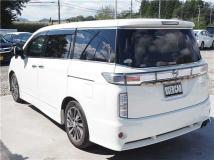 2016 Nissan Elgrand
