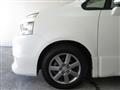 2010 Toyota Voxy