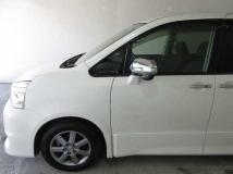 2010 Toyota Voxy