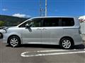 2009 Toyota Voxy