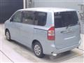 2011 Toyota Noah