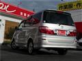 2005 Toyota Alphard