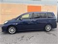 2013 Toyota Isis