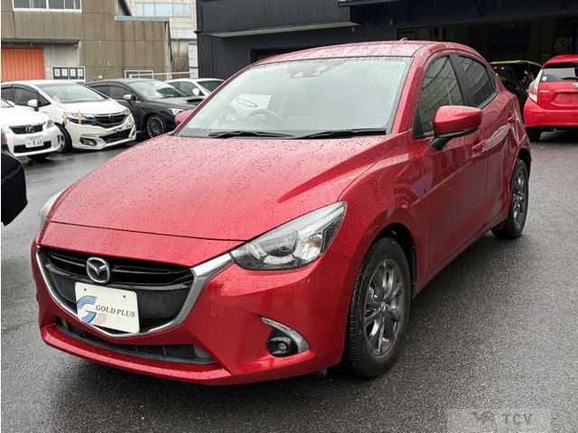 2017 Mazda Demio