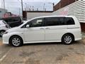 2011 Toyota Isis