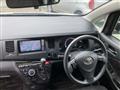 2011 Toyota Isis
