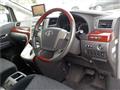 2010 Toyota Alphard
