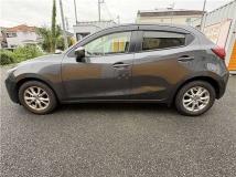 2016 Mazda Demio