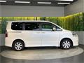 2009 Toyota Noah