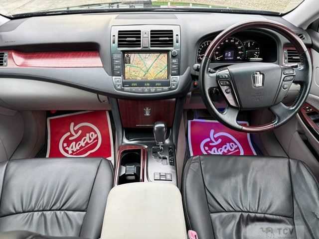 2008 Toyota Crown