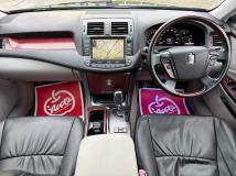 2008 Toyota Crown