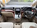 2009 Toyota Alphard