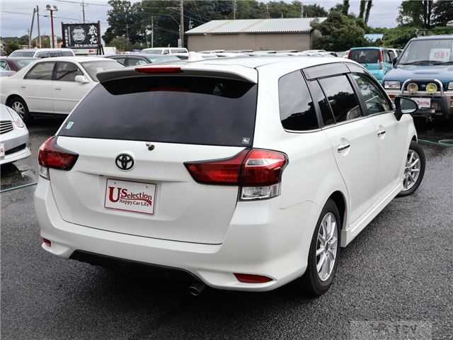 2015 Toyota Corolla Fielder