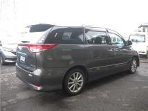 2011 Toyota Estima