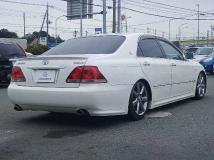 2004 Toyota Crown