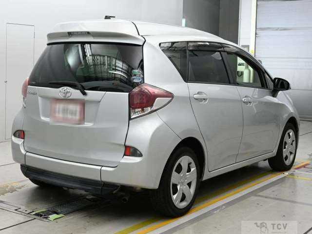 2015 Toyota Ractis