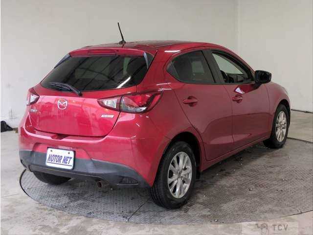 2015 Mazda Demio
