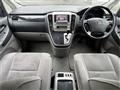 2006 Toyota Alphard