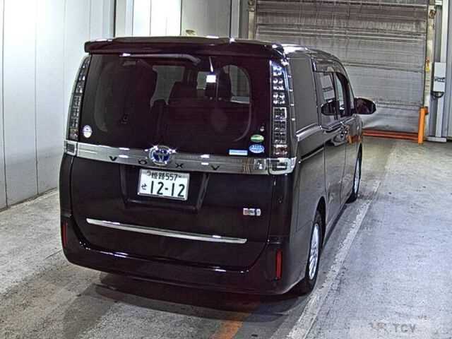 2015 Toyota Voxy