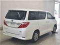 2013 Toyota Alphard Hybrid