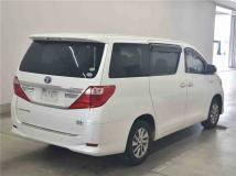 2013 Toyota Alphard Hybrid