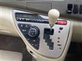 2011 Toyota Isis