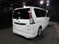 2011 Nissan Serena