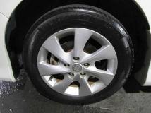 2011 Nissan Serena